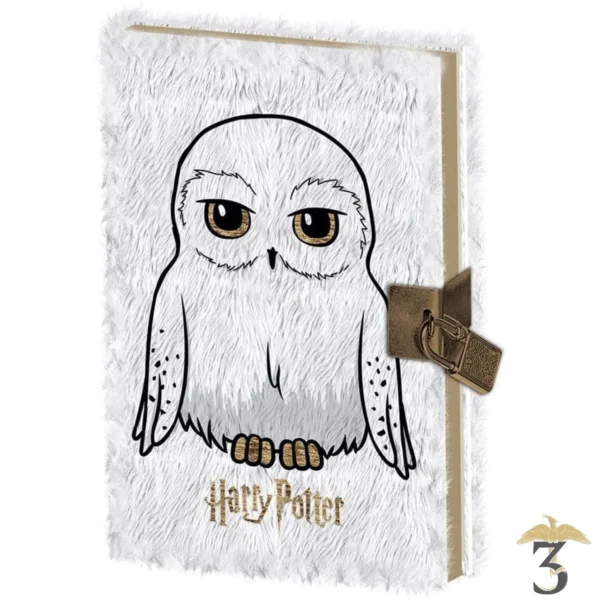 Cahier fluffy a5 hedwige avec cadenas - Les Trois Reliques, magasin Harry Potter - Photo N°1