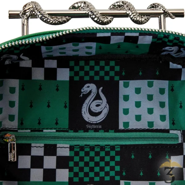 Sac a dos loungefly slytherin metal - Les Trois Reliques, magasin Harry Potter - Photo N°4